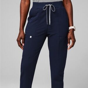LIKE NEW - Fabletics On Call Scrub Jogger